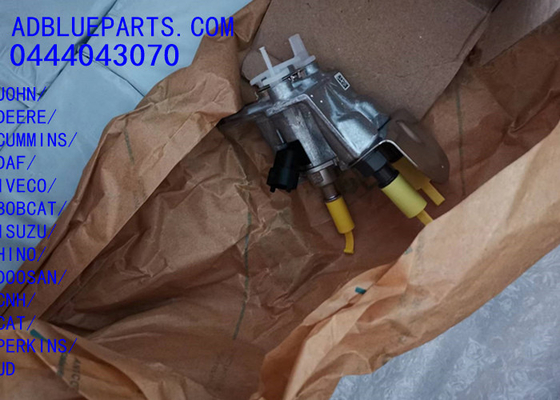 0444043070 OEM BOSCH DEF DOSING UNIT / UREA NOZZLE / DOSING MODULE 0444043070 Adblue Injector Nozzle Nozzle do dawkowania dla JOHN DEERE CUMMINS DAF IVECO BOBCAT ISUZU HINO DOOSAN CNH PER CATKINS UD